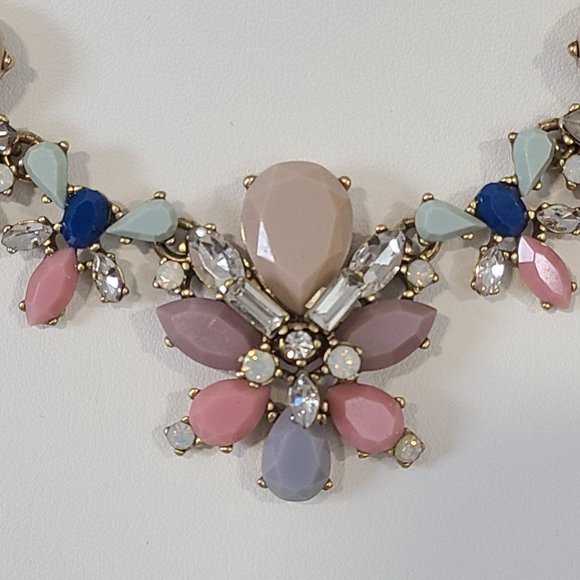 J Crew Crystal Rhinestone Statement Necklace Pastel Shades - Picture 2 of 8